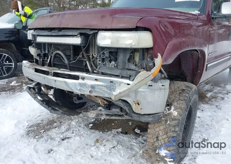 2002 Chevrolet Silverado 2500Hd Lt z USA, uszkodzony, nr VIN 1GCHK23GX2F168455